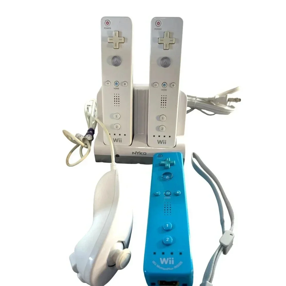 Nintendo Wii Model RVL-001(USA) Complete Bundle White 2006